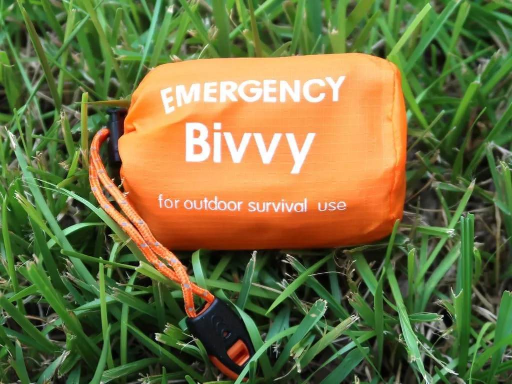 Emergency Thermal Sleeping Bag, Survival Bivvy Sacks Blanket with Whistle, Waterproof Lightweight Survival Shelter Blanket Bag Gear for Outdoor Hiking Camping Advanture Multi